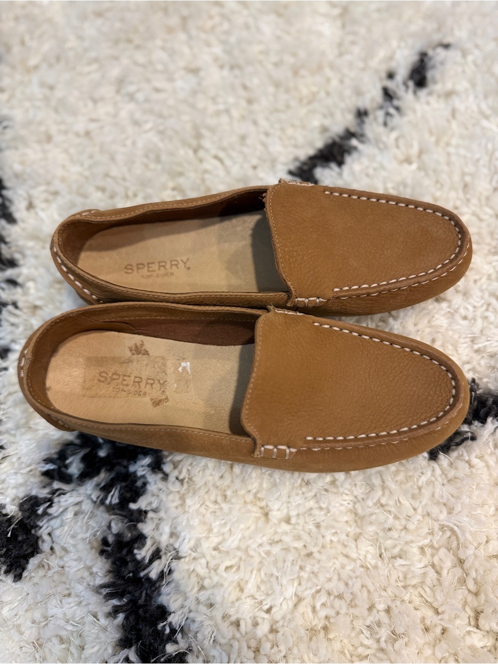 Women’s Sperry Top-Sider Leather Loafers
Size Women’s 6.5 | Classic Cognac Brown - Picture 2 of 11